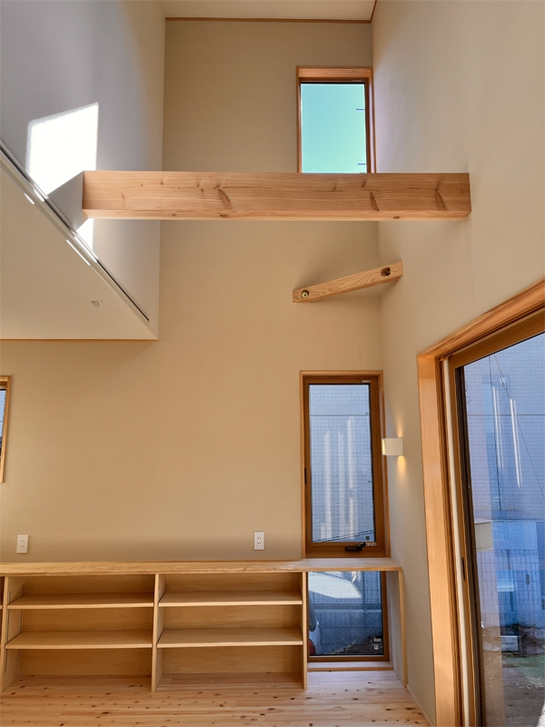 スペースに合わせて造るオープン棚