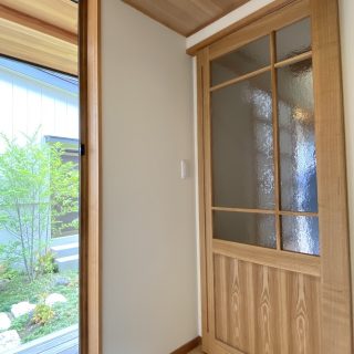上質な空間づくりにおすすめの造作建具