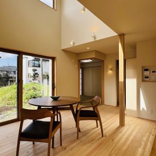 居心地の良さをコントロールする天井高
